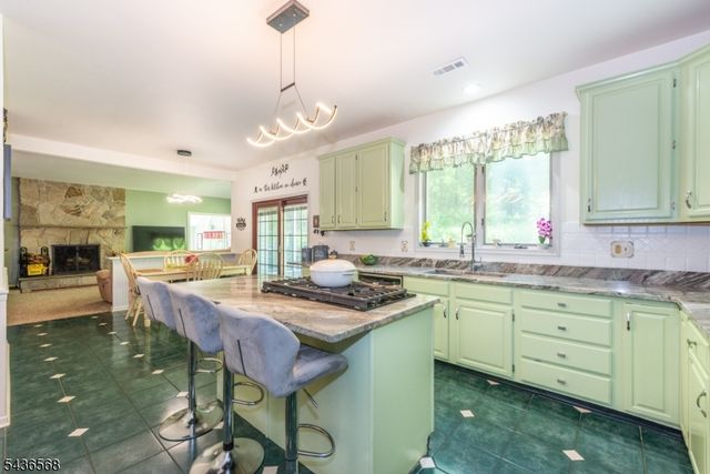 36 Waters Edge, Sparta Twp., NJ 07871