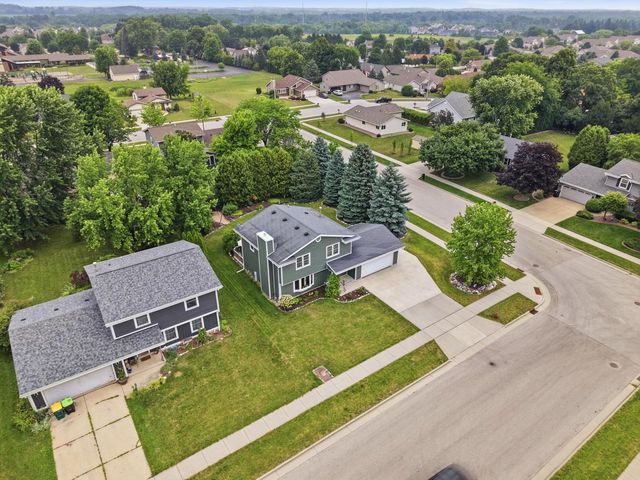 N170W20010 Hunters ROAD, Jackson, WI 53037