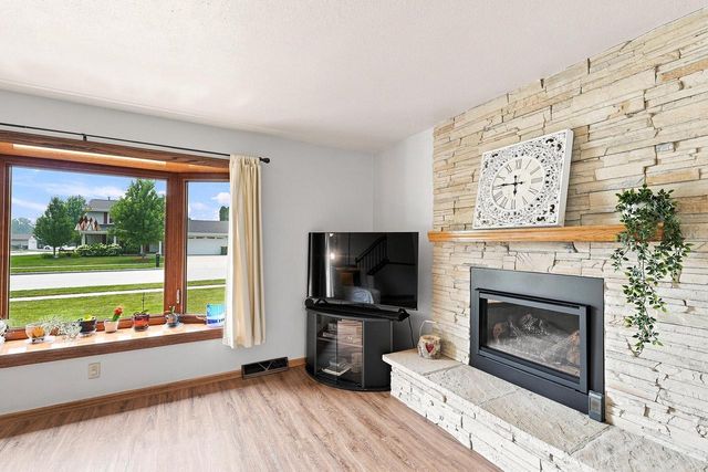 N170W20010 Hunters ROAD, Jackson, WI 53037