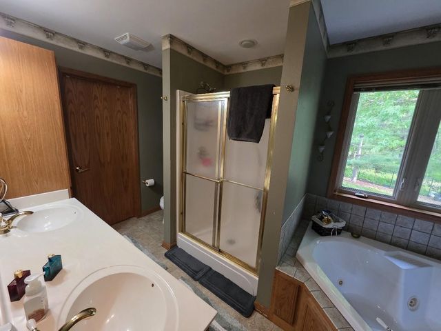 149 Pine View Drive, Madison, WI 53704