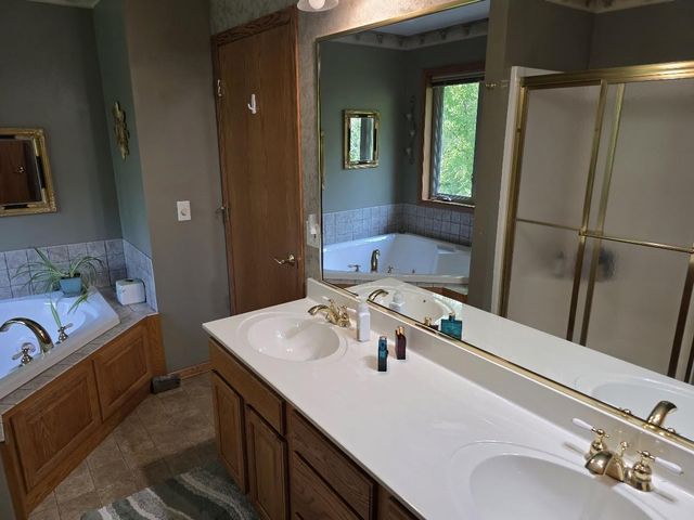 149 Pine View Drive, Madison, WI 53704