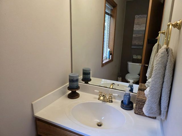 149 Pine View Drive, Madison, WI 53704