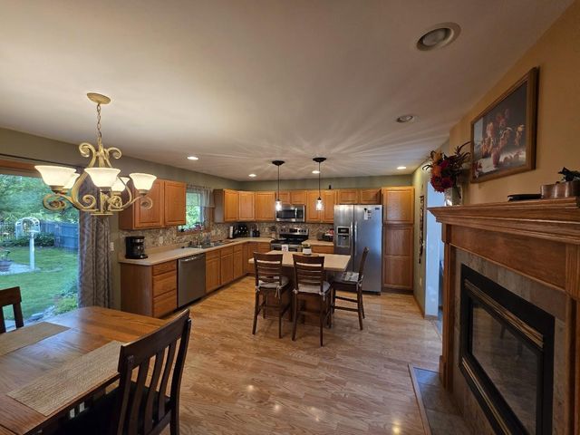 149 Pine View Drive, Madison, WI 53704
