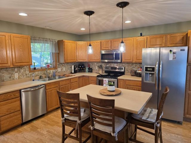 149 Pine View Drive, Madison, WI 53704