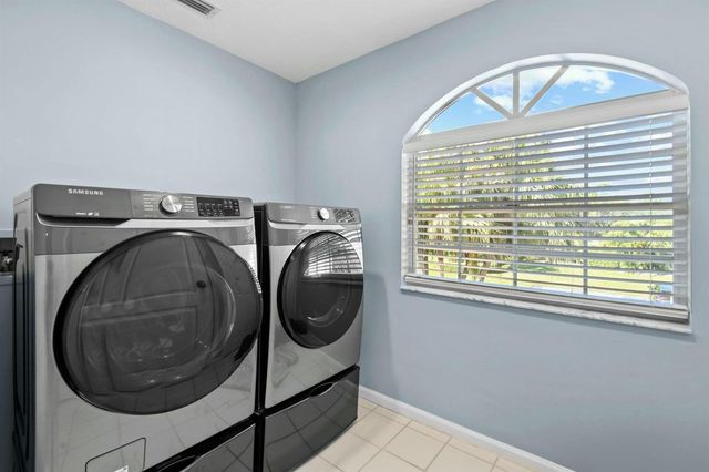 252 Legendary Circle, Palm Beach Gardens, FL 33418