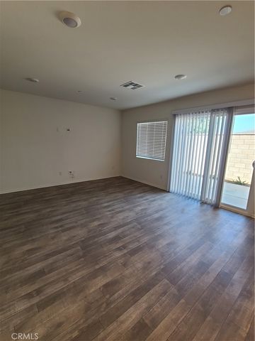 30540 Altima Court, Winchester, CA 92596