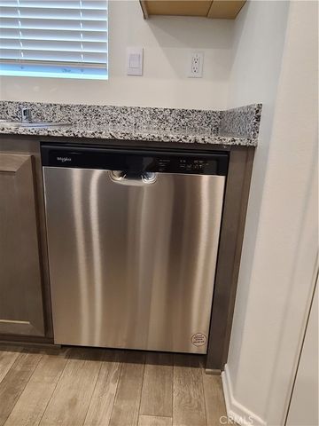 30540 Altima Court, Winchester, CA 92596