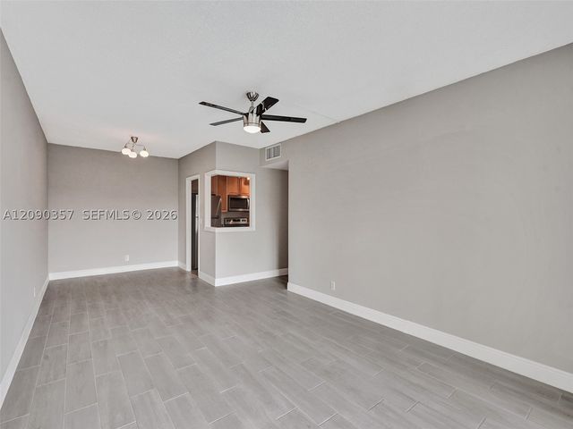 400 N Riverside Dr 303, Pompano Beach, FL 33062