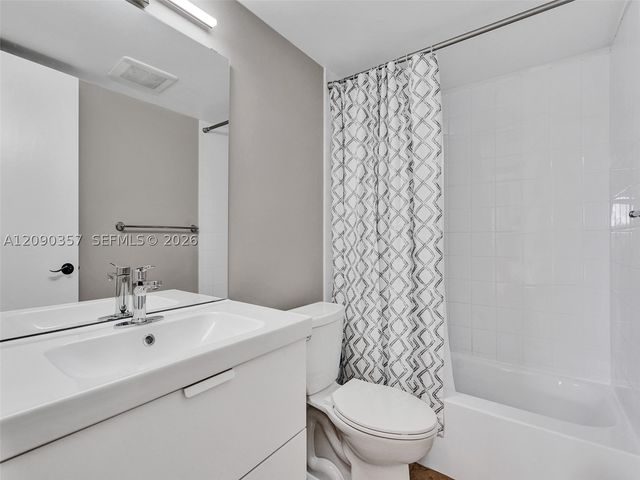 400 N Riverside Dr 303, Pompano Beach, FL 33062