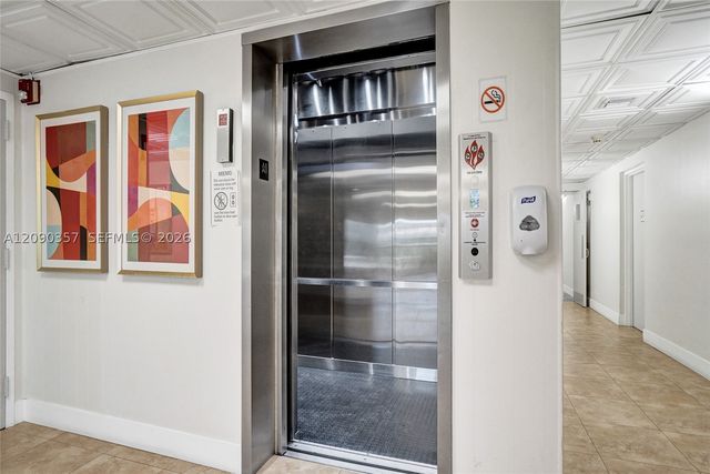 400 N Riverside Dr 303, Pompano Beach, FL 33062