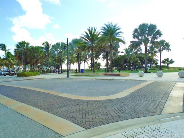 400 N Riverside Dr 303, Pompano Beach, FL 33062