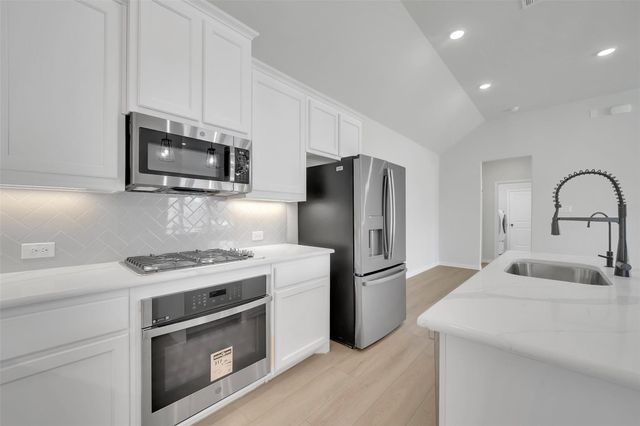2650 Bechtol Street, Garland, TX 75042