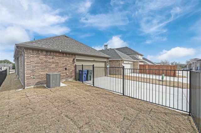 2650 Bechtol Street, Garland, TX 75042