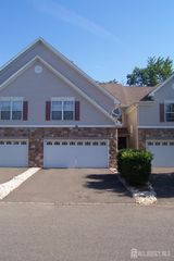 65 Heath Court, Pennington, NJ 08534