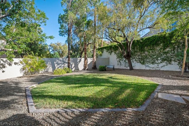 1320 Elk River Circle, Las Vegas, NV 89134