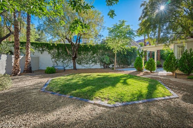 1320 Elk River Circle, Las Vegas, NV 89134