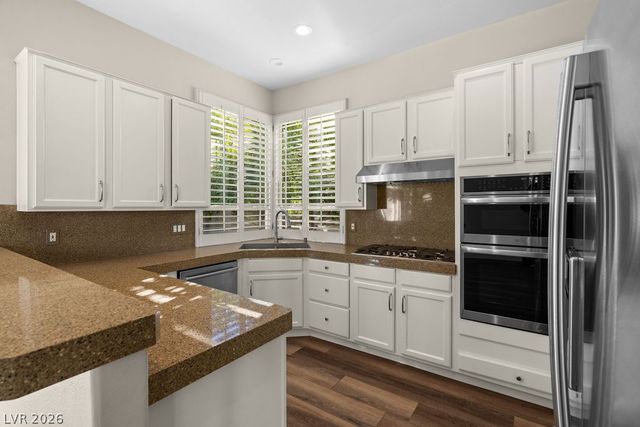 1320 Elk River Circle, Las Vegas, NV 89134