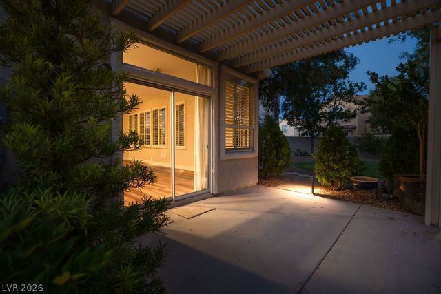 1320 Elk River Circle, Las Vegas, NV 89134