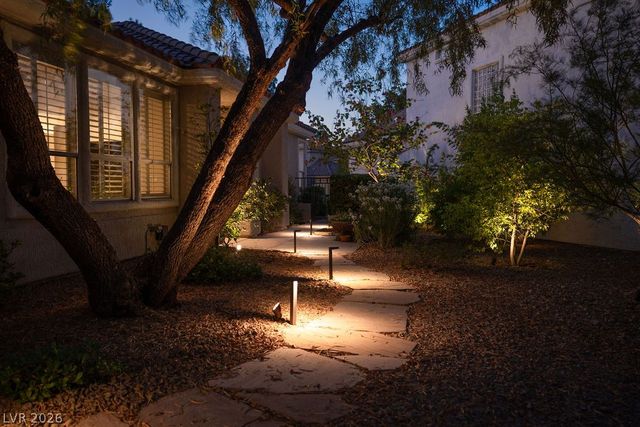1320 Elk River Circle, Las Vegas, NV 89134