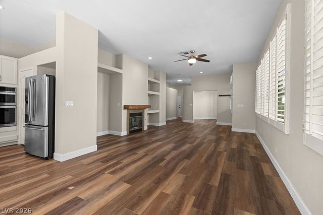 1320 Elk River Circle, Las Vegas, NV 89134