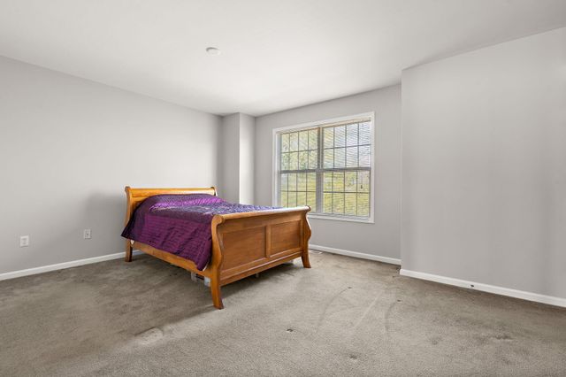 2896 Cambridge Way, Highland, IN 46322