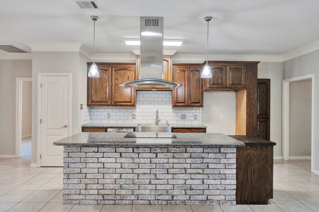 3709 Winding Way, Granbury, TX 76049