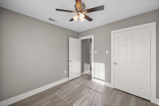 702 E 1st Avenue, Corsicana, TX 75110