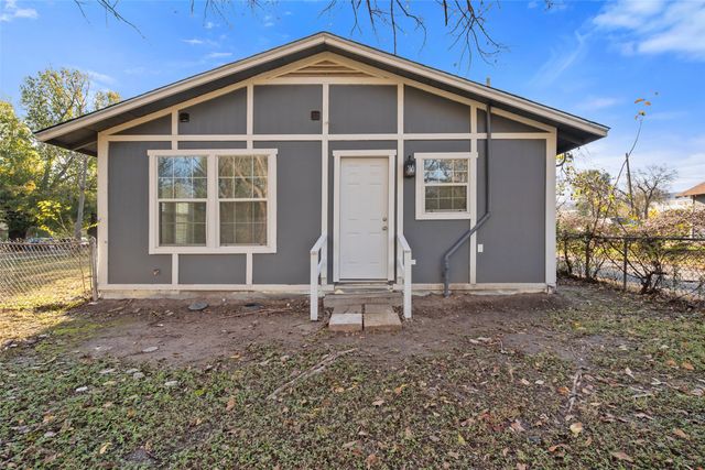 702 E 1st Avenue, Corsicana, TX 75110