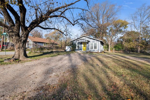 702 E 1st Avenue, Corsicana, TX 75110