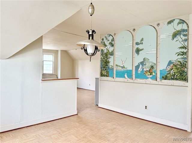 34 Saint James Place, Buffalo, NY 14222