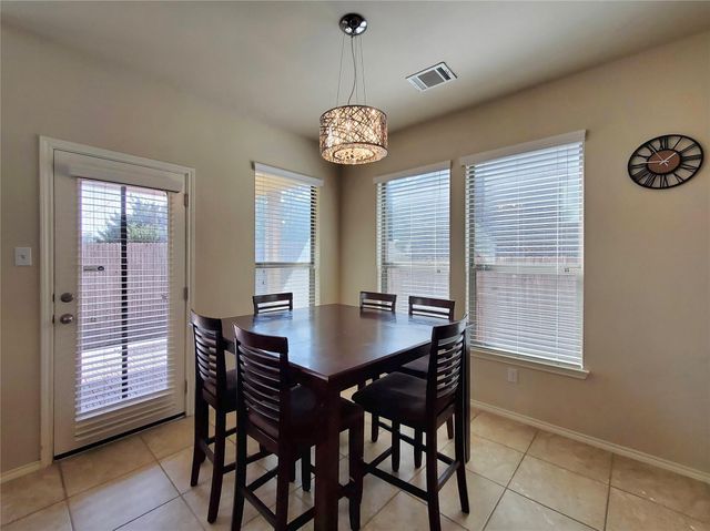 1436 Lindo DR, Leander, TX 78641
