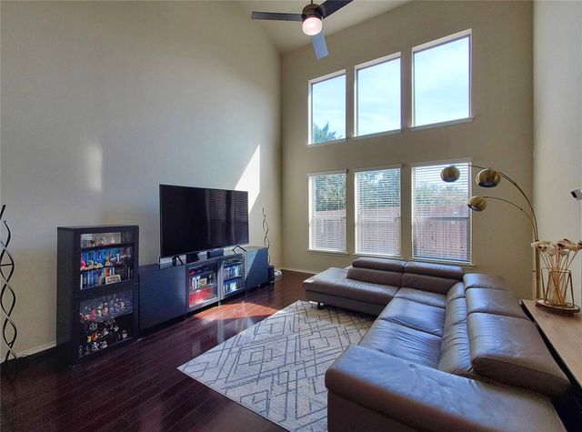 1436 Lindo DR, Leander, TX 78641