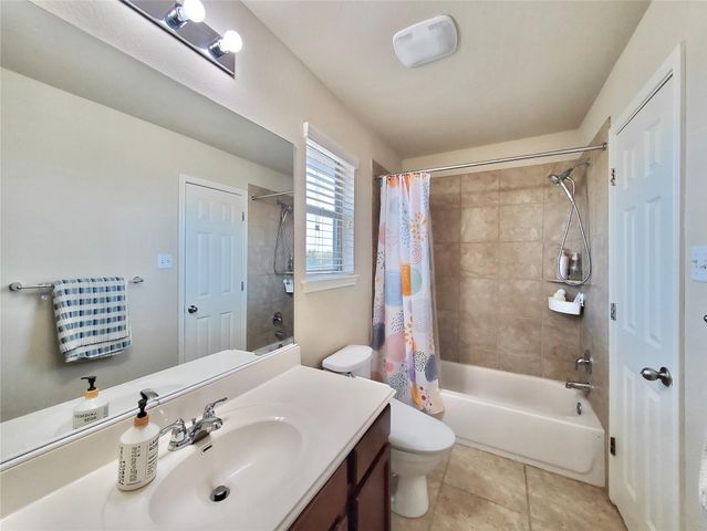 1436 Lindo DR, Leander, TX 78641