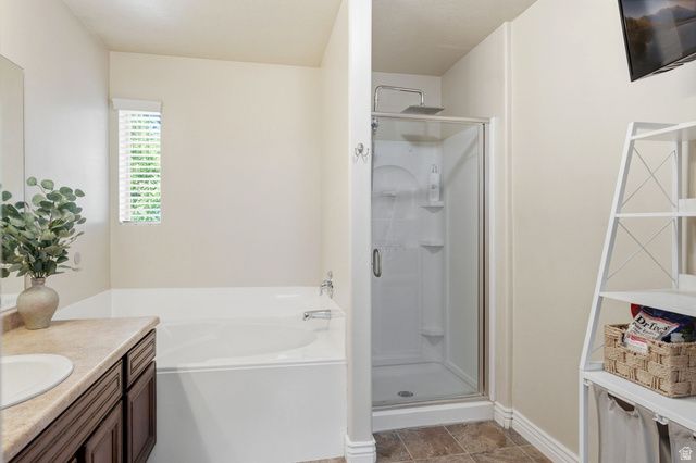 1853 W 2300 S, Woods Cross, UT 84087