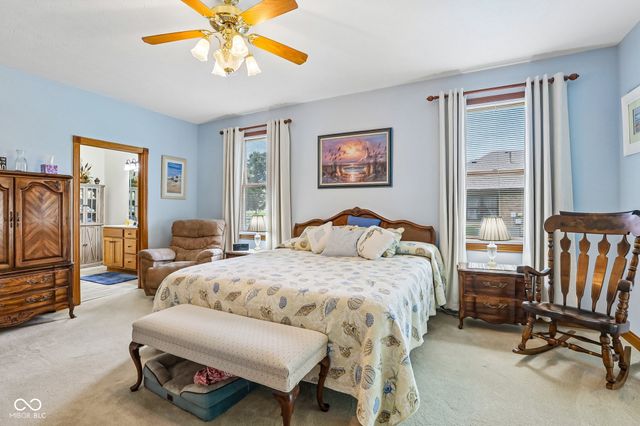 8936 Stonegate Way A, Indianapolis, IN 46227