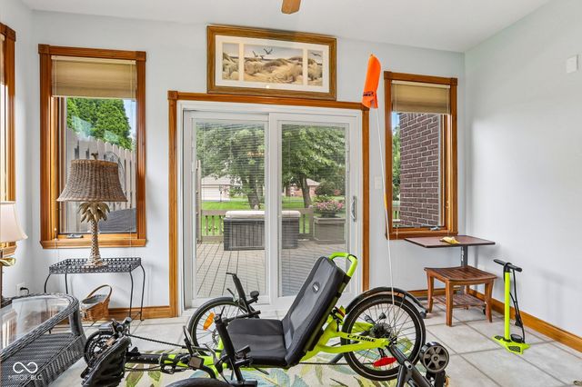 8936 Stonegate Way A, Indianapolis, IN 46227