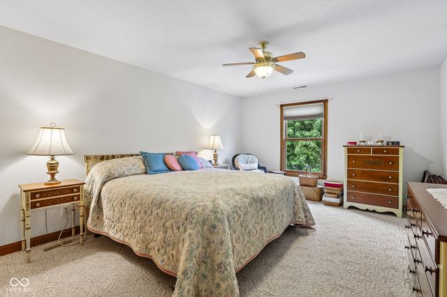 8936 Stonegate Way A, Indianapolis, IN 46227