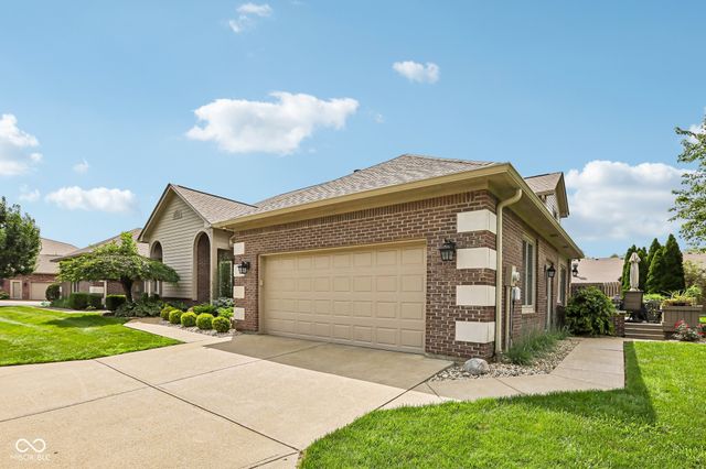 8936 Stonegate Way A, Indianapolis, IN 46227