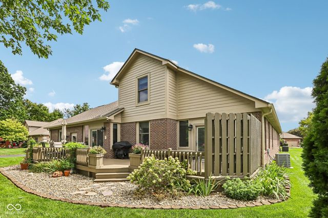 8936 Stonegate Way A, Indianapolis, IN 46227