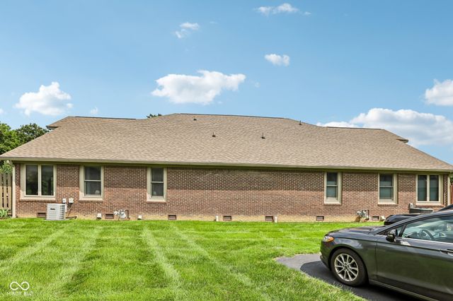 8936 Stonegate Way A, Indianapolis, IN 46227