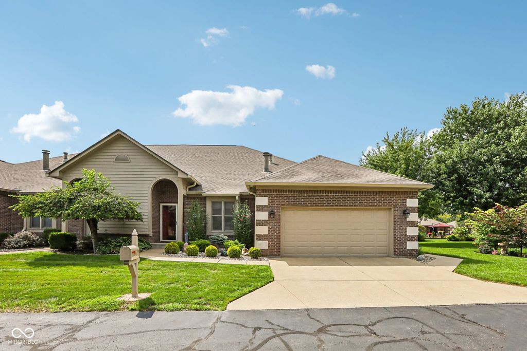 8936 Stonegate Way A, Indianapolis, IN 46227