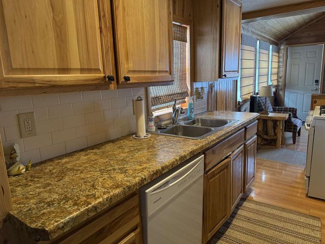 W6070 NORTH BAY CIRCLE, Shawano, WI 54166