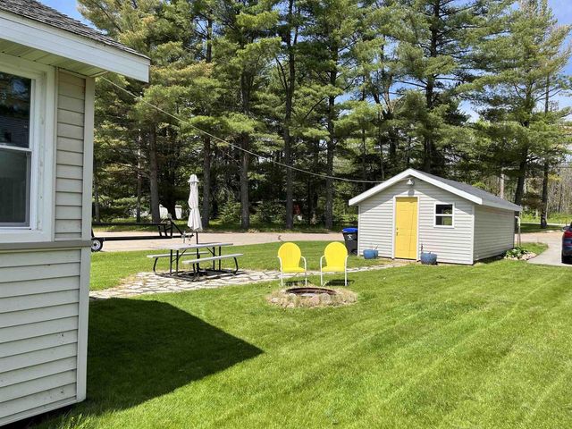 W6070 NORTH BAY CIRCLE, Shawano, WI 54166