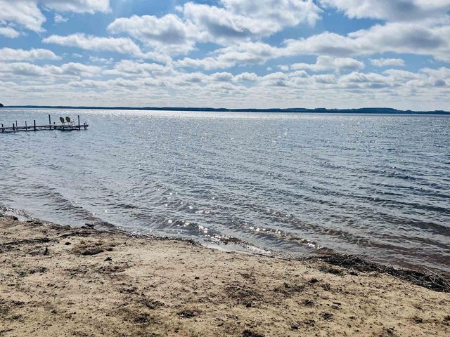 W6070 NORTH BAY CIRCLE, Shawano, WI 54166