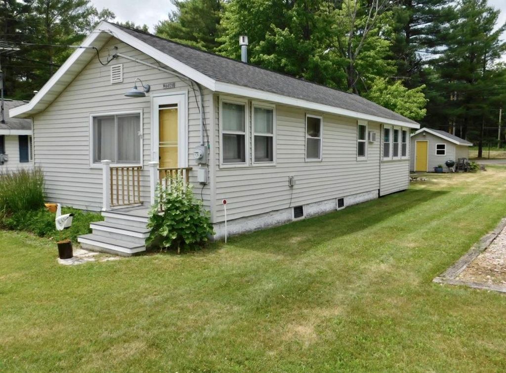 W6070 NORTH BAY CIRCLE, Shawano, WI 54166