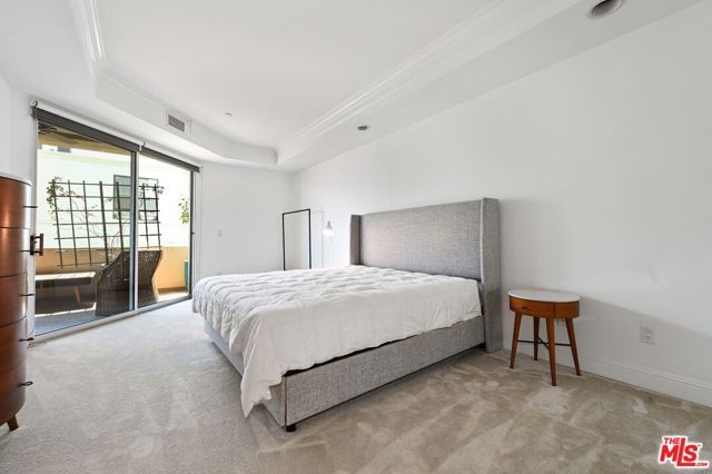 1521 Greenfield Avenue 305, Los Angeles, CA 90025