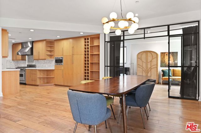 1521 Greenfield Avenue 305, Los Angeles, CA 90025