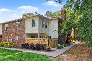 473 Summerwalk Circle, Chapel Hill, NC 27517