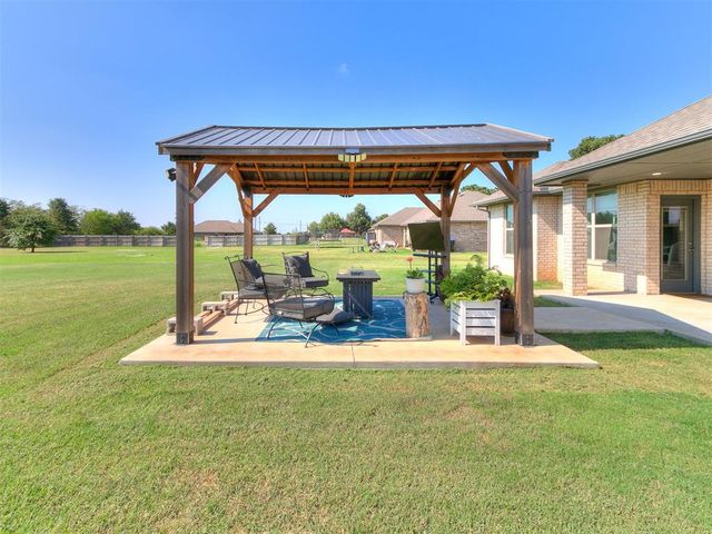 10740 Marion Dr, Edmond, OK 73034