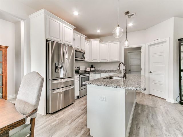 10740 Marion Dr, Edmond, OK 73034